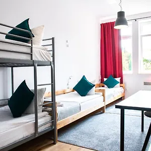 elewator-hostel.gdanskhotel.org/