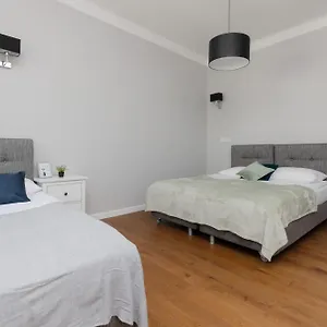  Апарт-отель Center Chmielna By Renters